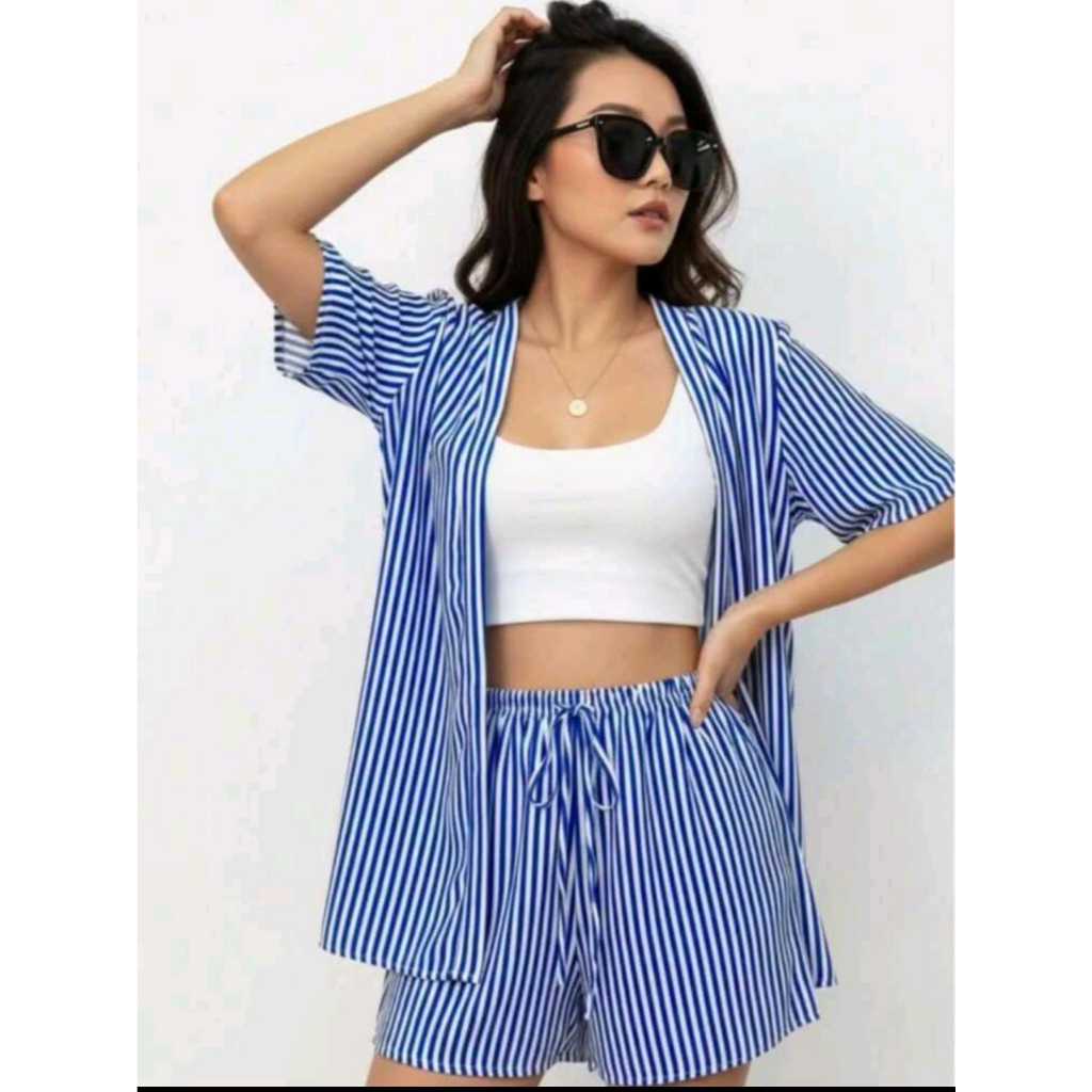 conjunto kimono feminino 2 peças short e camisa listrados em tecido crepinho.