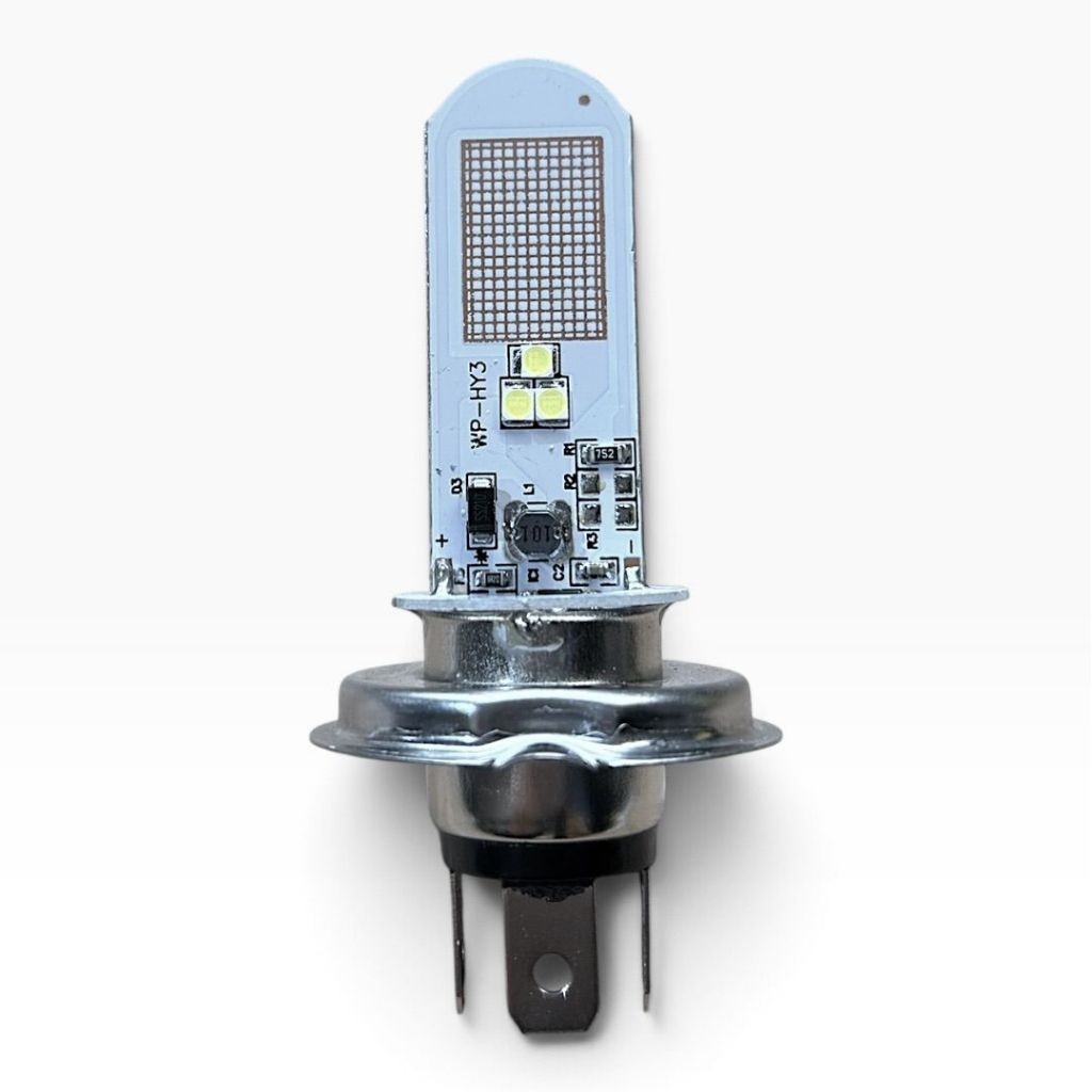 Lampada De Led Encaixe H4 6500K Super Branca Modelo Universal Moto Motocicleta