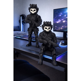 Bonecos Decorativos Ghos– Versão Sentada (pernas articuladas) e Versão em Pé para Setup Gamer em Oferta na Shopee