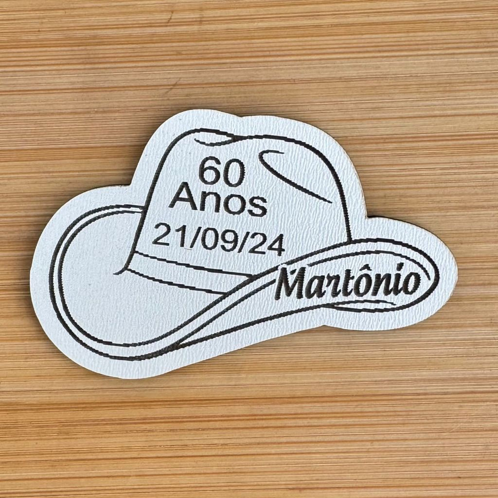 Kit Imãs de Geladeira Personalizados Chapéu em MDF | Lembrancinha Aniversário Lembrancinha em Madeira MDF