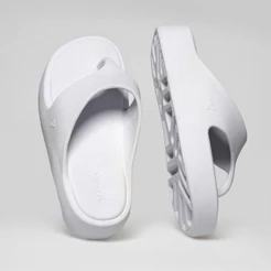 Sandália Slide Plataforma Flat Feminina Asa Delta Conforto e Estilo Blogueira