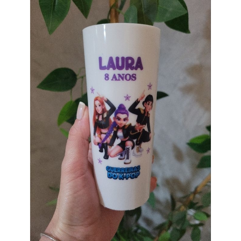 Guerreiras do kpop - copo para lembrancinha de aniversário personalizada Huntrix com nome - Festa Guerreiras do k pop