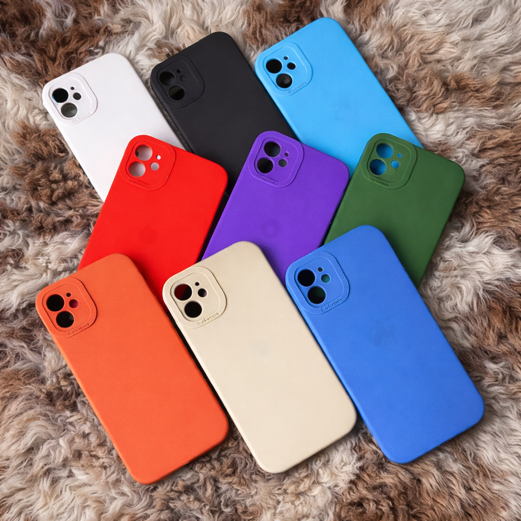 Capa Case iPhone 11 Quadrada Aveludada Premium Proteção de camera alto-Relevo em Oferta na Shopee