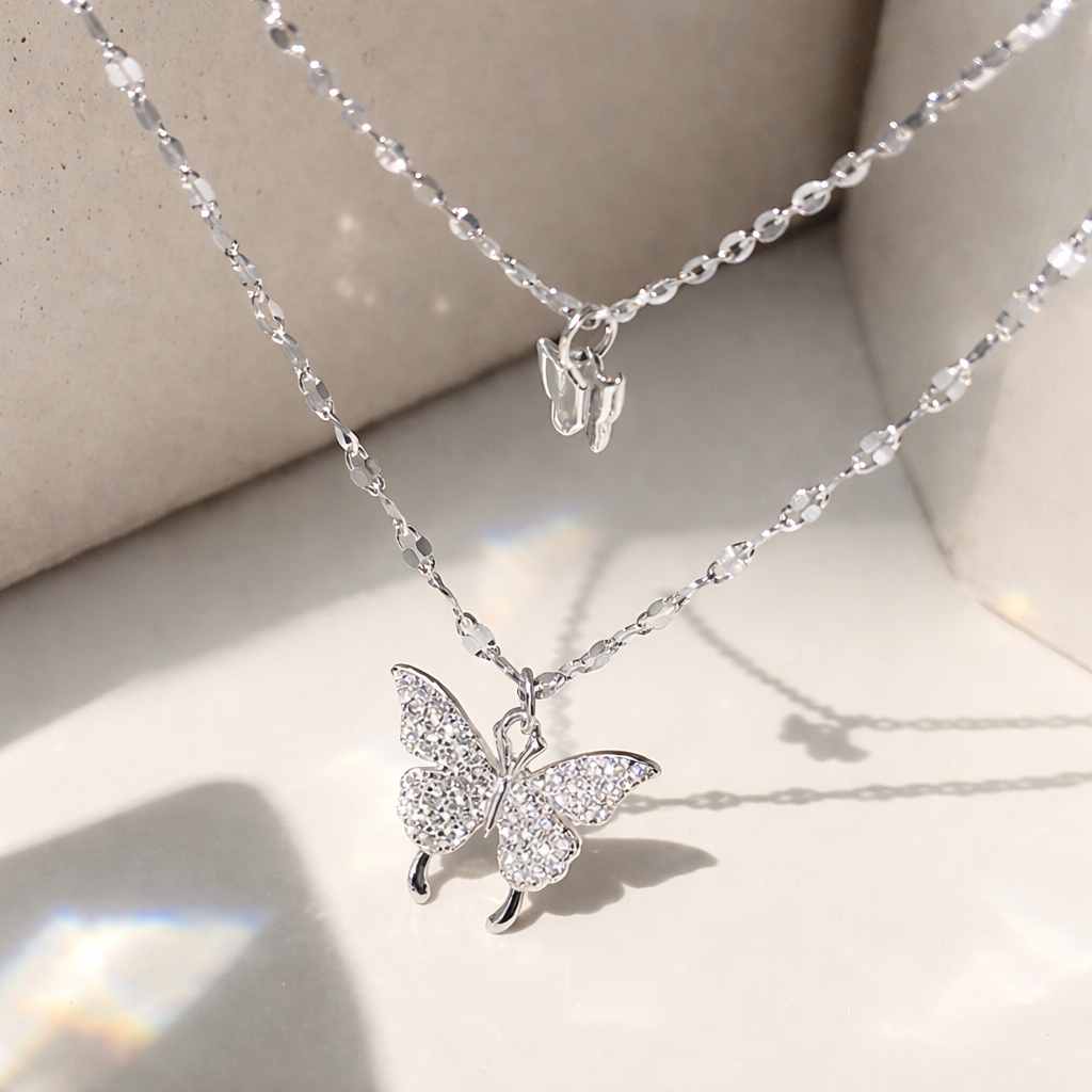 Colar Feminino Duplo com Pingente de Borboleta e Choker Prata Estilo Minimalista Aço Inoxidável Moda em Oferta na Shopee