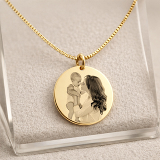 Colar cordão feminino pingente personalizado com foto gravação e nome banhado a ouro 18k Namorados em Oferta na Shopee