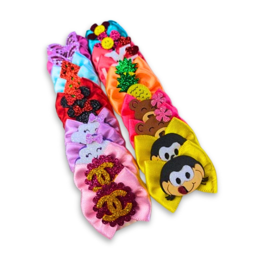 Kit 20 unidades Laços Para Fêmea Petshop Tamanho M Lacinho de Tosa Banho Cachorro