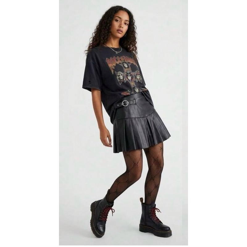 Saia Curta Plissada em courino Feminina Cintura Alta com Cinto – Elegante Moda Blogueira