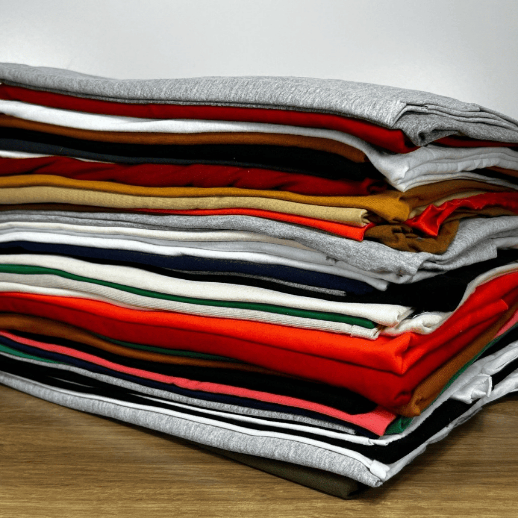 Retalho Meia Malha P Colorida lisa Camisetas, blusas, moda íntima 1kg rendimento 3,5m em Oferta na Shopee