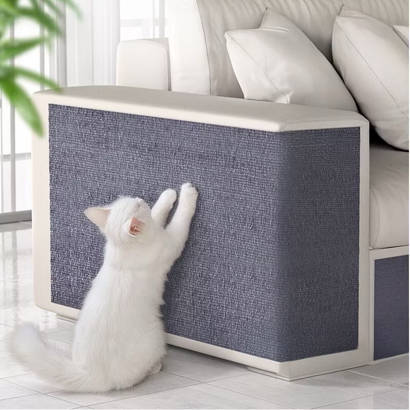Carpete Adesivado Arranhador Premium para Gatos Protetor de Sofá e Cama Box - Alta Qualidade