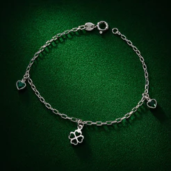 Pulseira Feminina Prata 925 Corações Verdes e Trevo Elegante