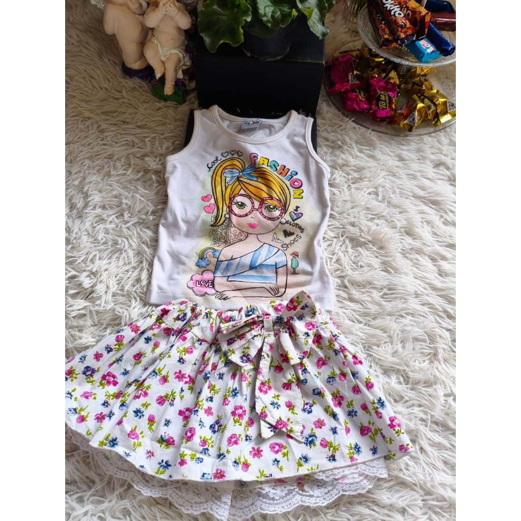 Conjunto Infantil Feminino (Blusa Regata Branca + Saia Floral), Tam: 2, Marca: Bauerbauer1977