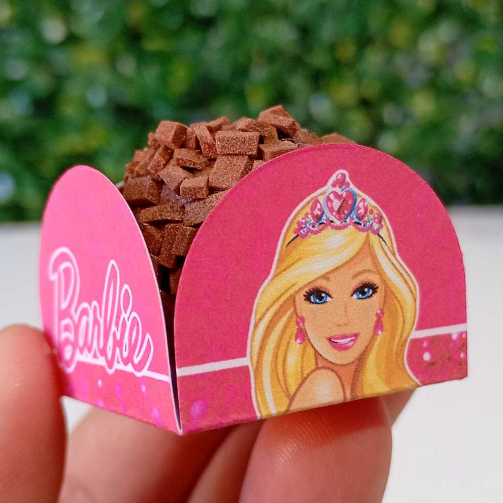 FORMINHA PARA DOCES BARBIE PERSONALIZADA PARA DOCINHOS BRIGADEIRO FESTA INFANTIL ANIVERSARIO CASAMENTO