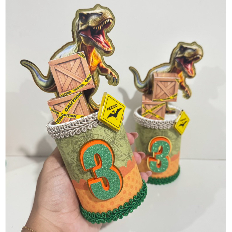 KIT PERSONALIZADOS DINOSSAUROS LUXO | LEMBRANCINHAS DINOSSAUROS | PERSONALIZADOS JURASSIC PARK