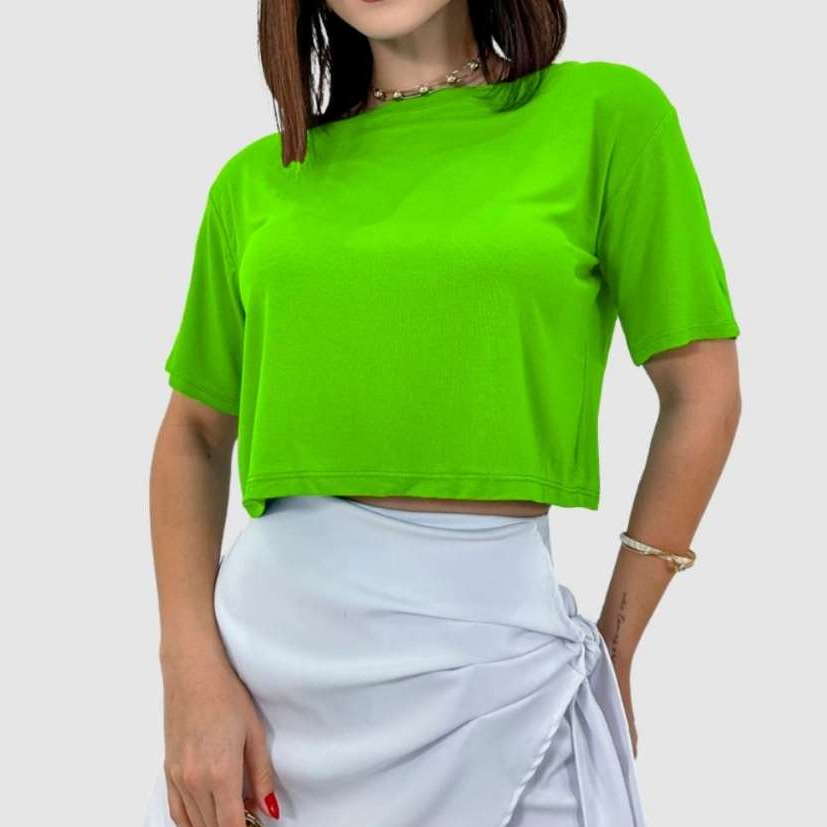 Cropped Feminino Soltinho Tshirt Blusa Estilosa Larguinha