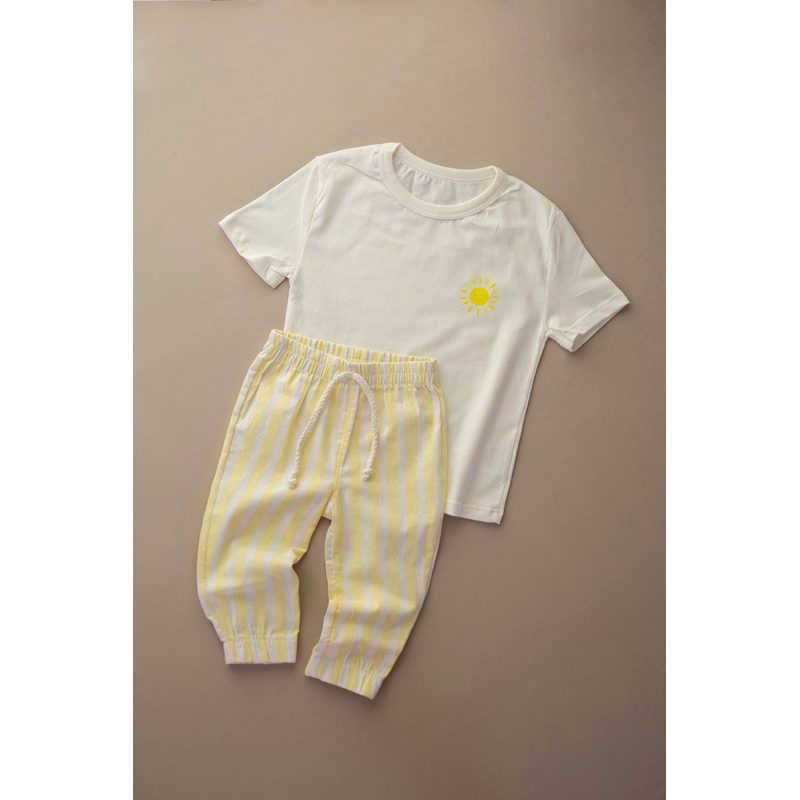 Conjunto infantil Camiseta + Calça listrada