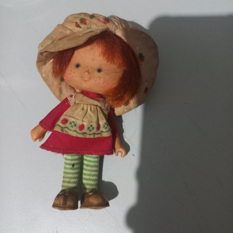 Boneca moranguinho rarissima estrela boneca muito antiga qem conhece sabe 14cm alt