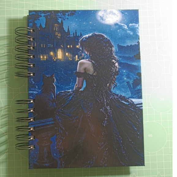 Caderno Espiritual Pomba Gira Dama Da Noite Personalizado A5 15x22 Ateliê Brisa de Luz 100 folhas