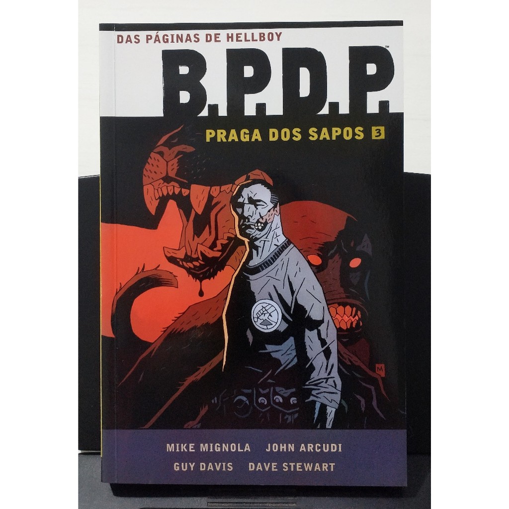 Das Páginas de Hellboy B.P.D.P. Praga dos Sapos - nº 3 - Mike Mignola