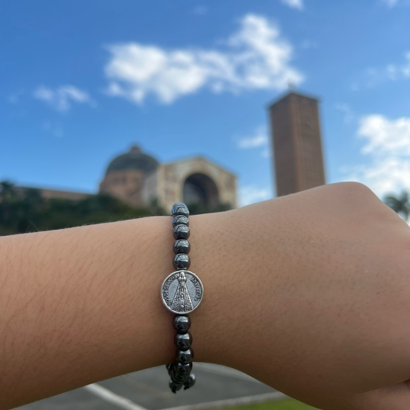 Pulseira Hematita Ajustável Nossa Senhora Aparecida