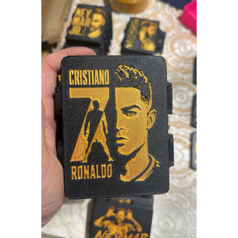 Caixa Porta Figurinhas 2 Divisórias Cristiano Ronaldo- 500 figurinhas