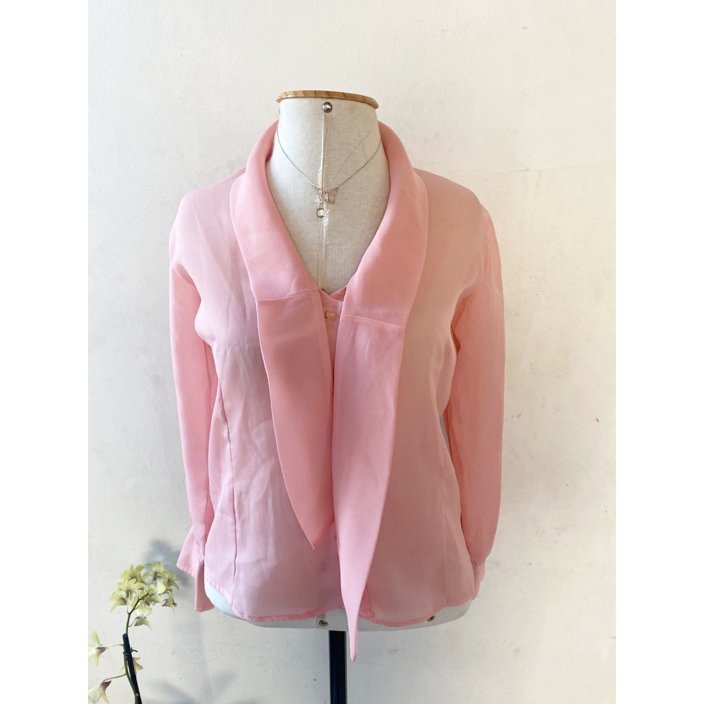 Camisa Feminina Rosa de Manga Longa Transparente Desapego Sereias Brecho