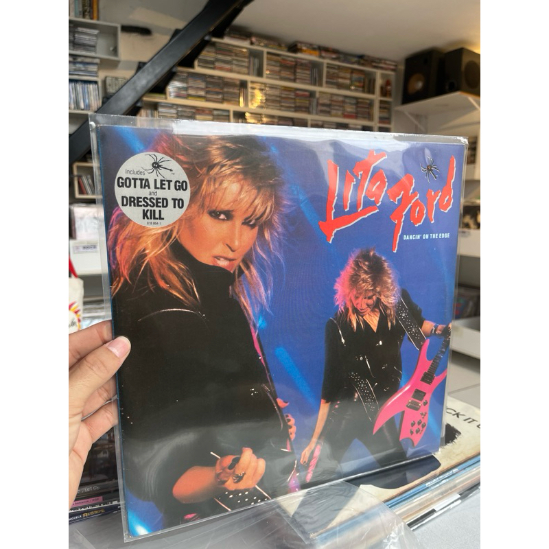 Lita Ford - Dancin on the edge