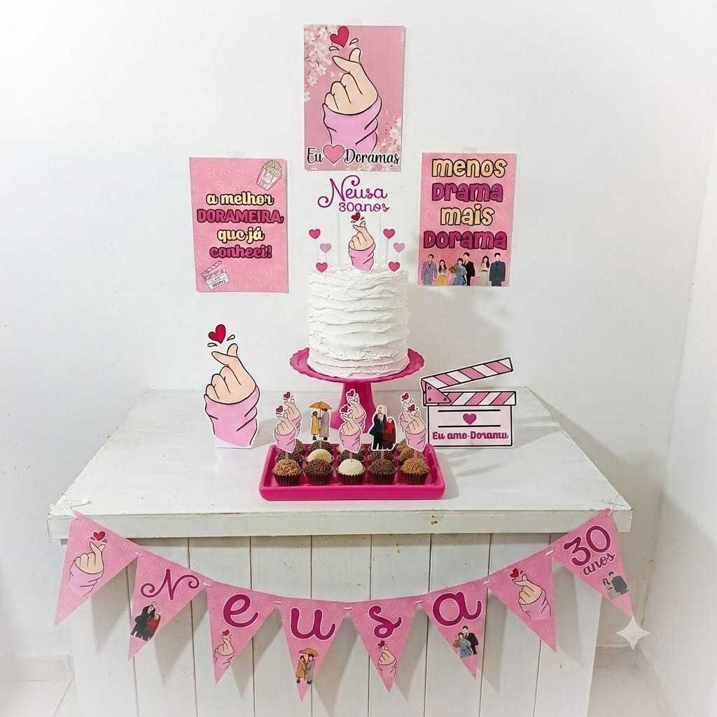 Kit Festa Eu amo Dorama Personalizado Só Um Bolinho Festa em Casa Aniversário Infantil adulto Mesversário lembrancinha