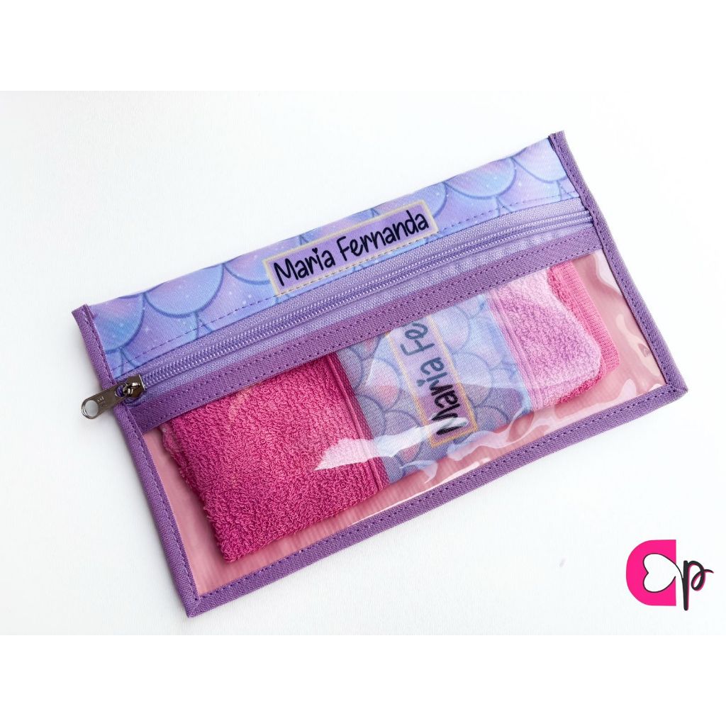 Kit Higiene Infantil Personalizado para escola Porta Escova e Toalhinha Personalizado com Nome Impermeável Fundo do Mar