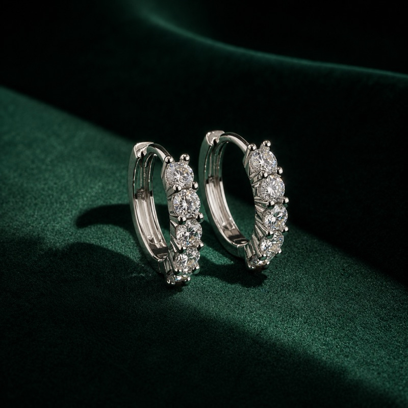 Brinco Feminino Argola Click Moissanite 3mm Prata 925