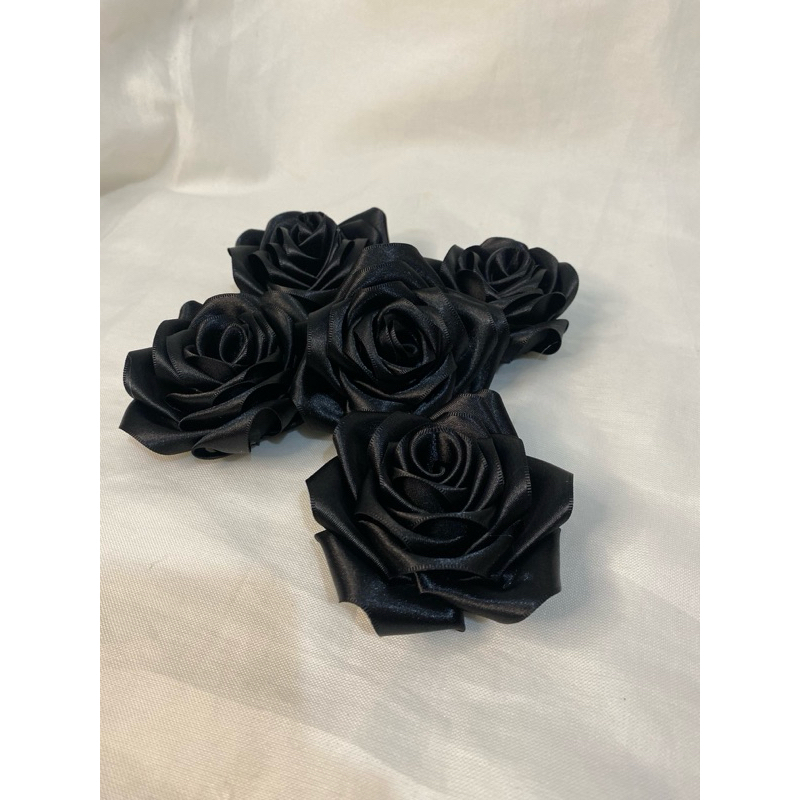 Flor de Cetim Preta Artesanal para Decoração – Flor Decorativa em Cetim | Escolha a Quantidade
