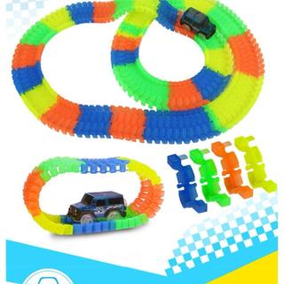 Pista Com Carrinho Mc Quenn Led Trilha Maluca P/montar 56 Peças