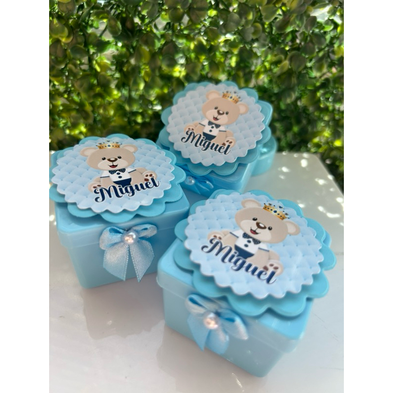 Kit Caixinha Acrílica Colorida Personalizada Para Lembrancinha, Festa, com aplique 3D - Ursinho Príncipe todos os Temas