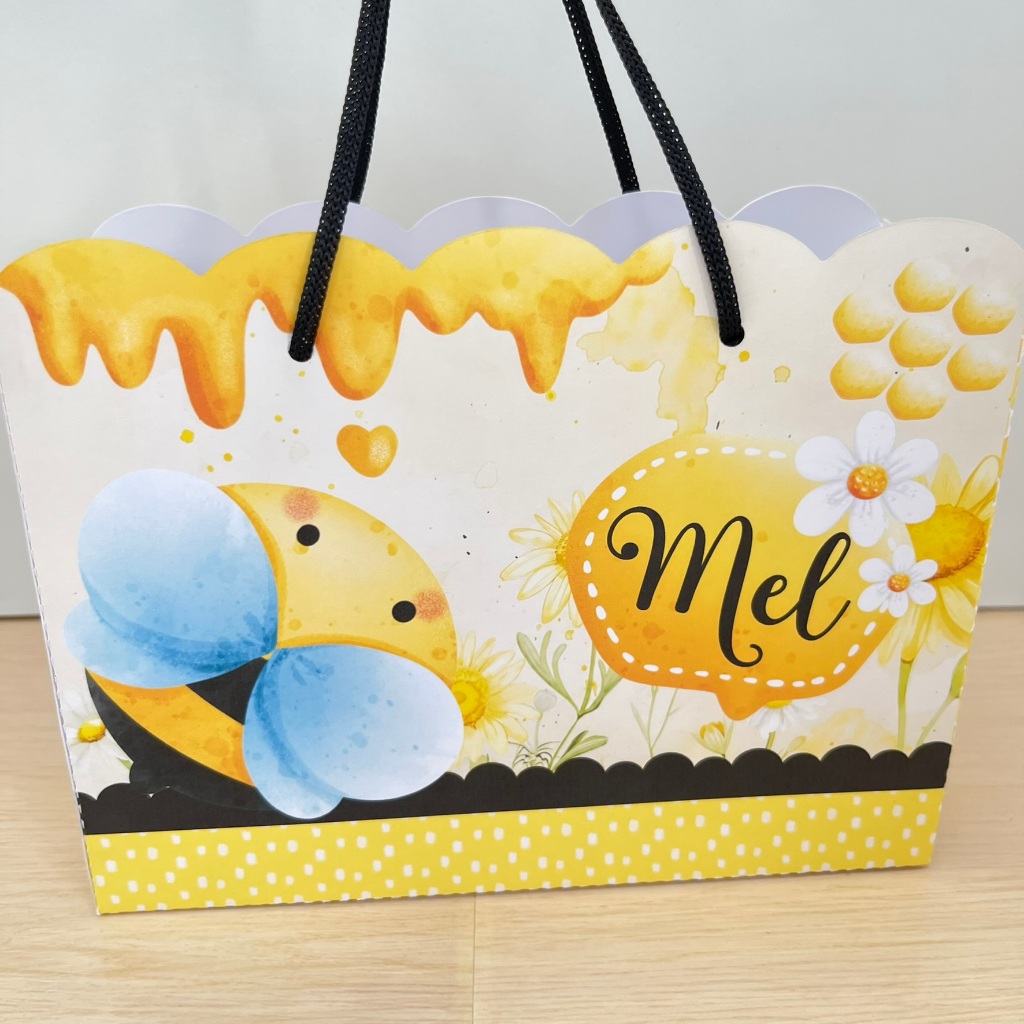Sacolinhas Personalizadas ABELHINHA abelha | Lembrancinhas de Aniversário | Festa Infantil