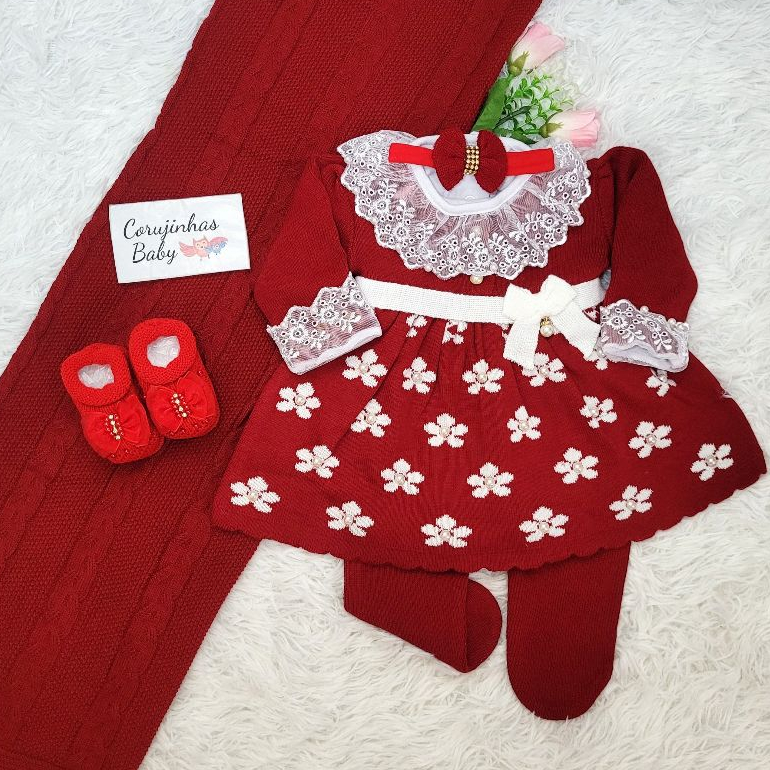 Saída de maternidade menina em tricô /tricot vermelha floral e pérolas com vestido luxo feminina