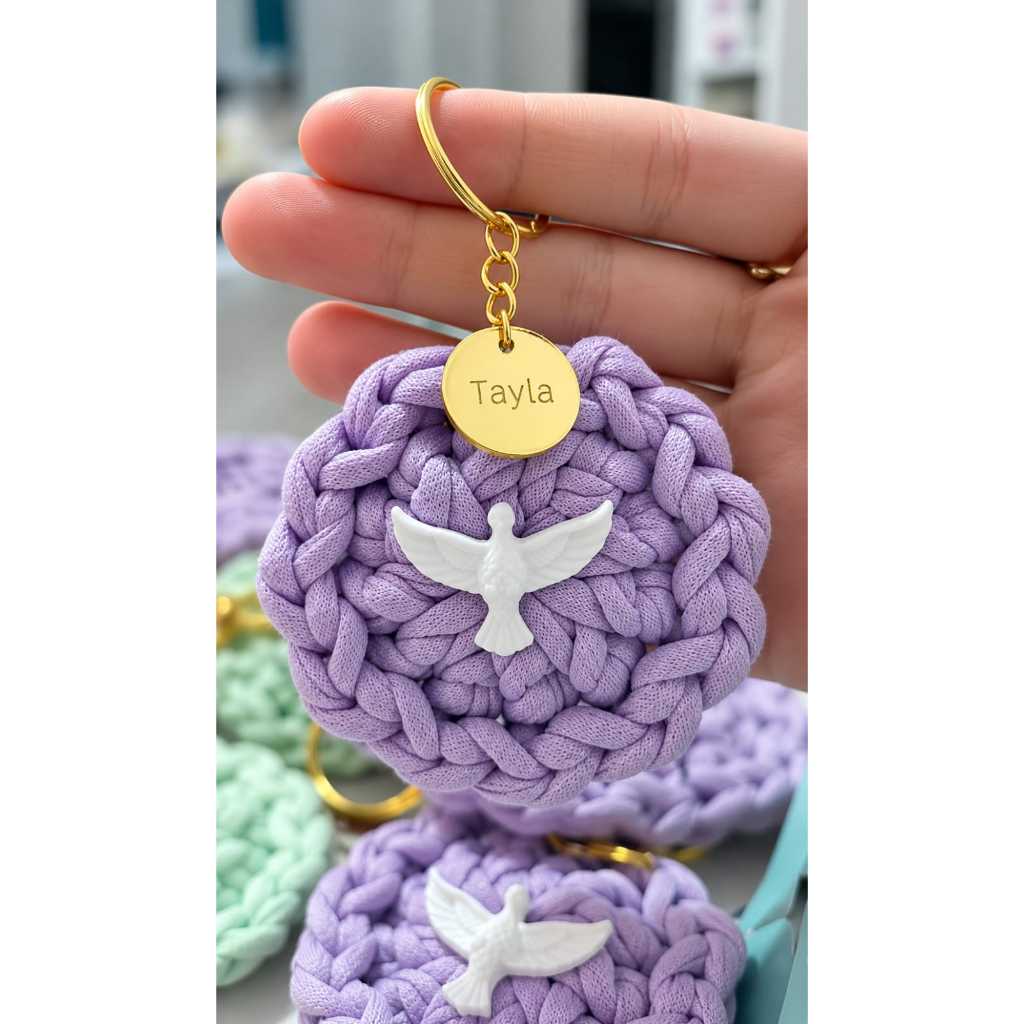 Kit Lembrancinha Batizado Chaveiro Mandala Espírito Santo Crochê Fio De Malha Personalizado Com Nome Primeira Comunhão