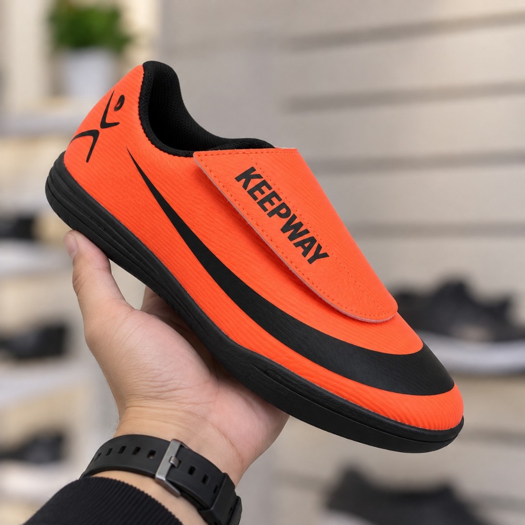 Chuteira Futebol Futsal Salão Quadra Velcro Calce Fácil Leve Macia Confortável | 26 ao 33