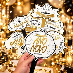 TÍTULO DO PRODUTO: KIT 10 PLAQUINHAS DIVERTIDAS SELFIE REVEILLON ANO NOVO 2023 (COD 01) (CHOCO)