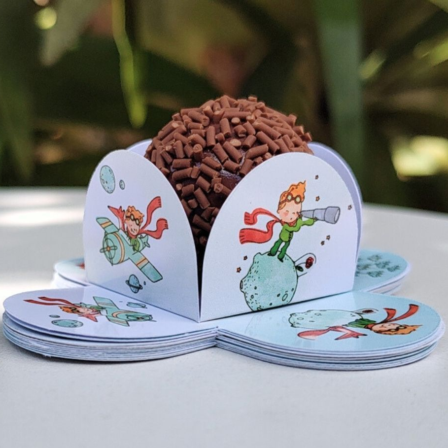 Forminha de Doce Brigadeiro, Beijinho 4 Pétalas Infantil Aniversário Lembrancinha Pequeno Príncipe