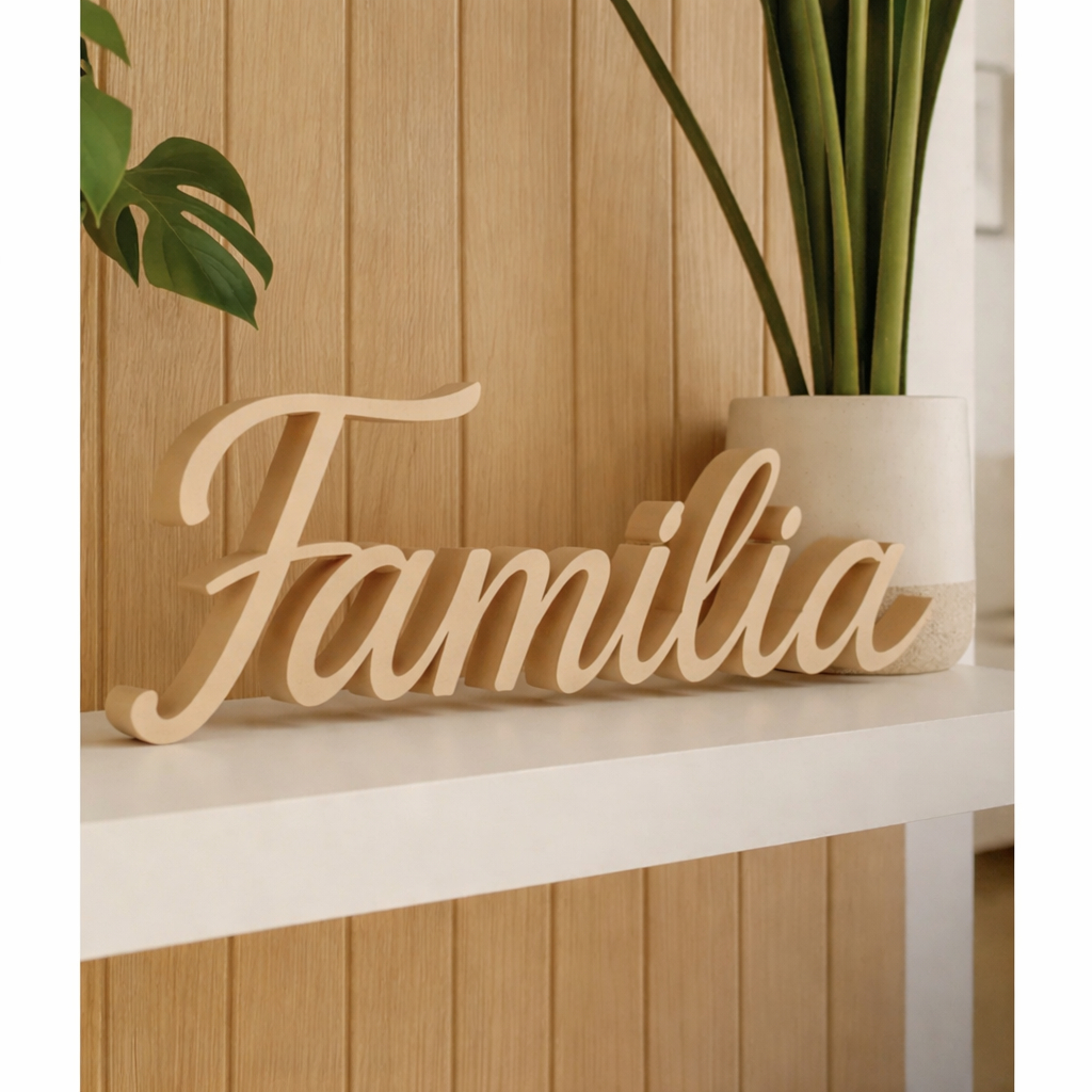 🕊️🕊️ Escultura Decorativa da Palavra "Família" - Fé, Elegância e Design ⛪ ⛪️
