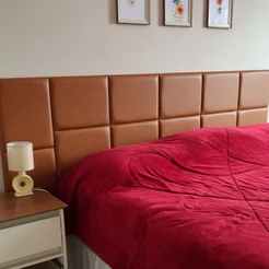 Kit Cabeceira Cama Box Tecido Boucle E Corino Placa 40x30cm Estofada Solteiro Casal Queen King