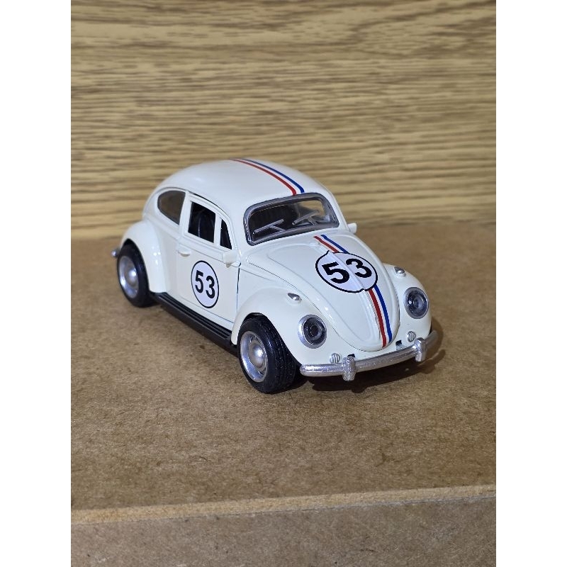 FUSCA MINIATURA HERBIE DE METAL COM FRICÇÃO ( 1/32 )