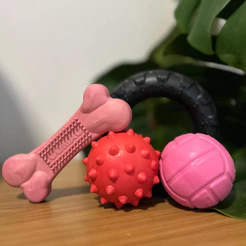 Kit 4 brinquedos para cachorros de porte médio, Mordedor de alta Resistência, Material Atóxico.