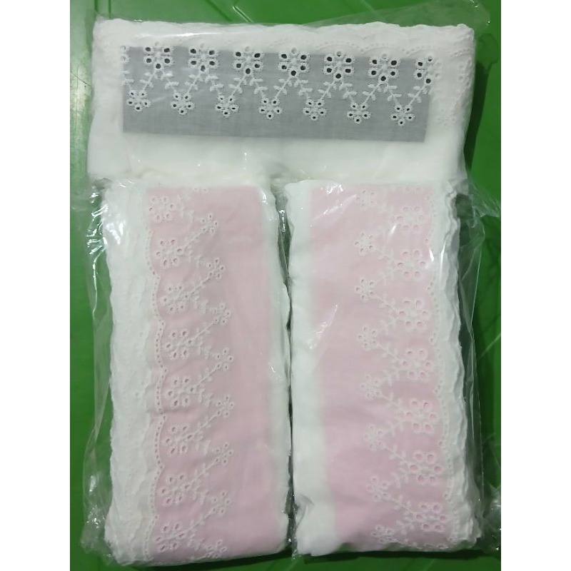Kit c/ 03 pçs Bordado Inglês Renda 100% Algodão Larg.10 cm e Comp 14,63mts
