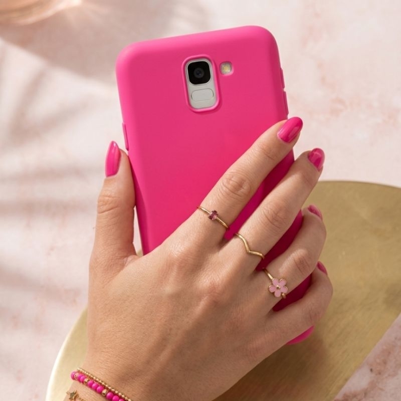 Capinha Samsung Galaxy J6 Anti Impacto Case J6 Capa Protetora Silicone Reforçada Slim Barata Proteção Queda