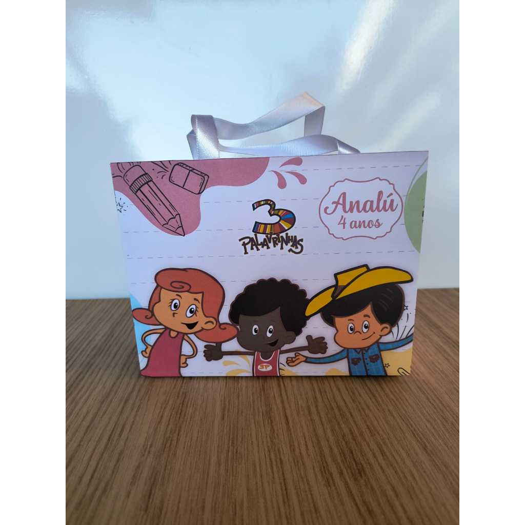 Sacolinha Três Palavrinhas Personalizada com Nome e Idade | Lembrancinha Infantil Pegue e Monte