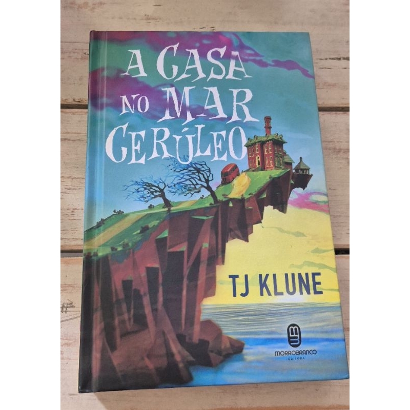 A Casa no Mar Cerúleo - TJ Klune