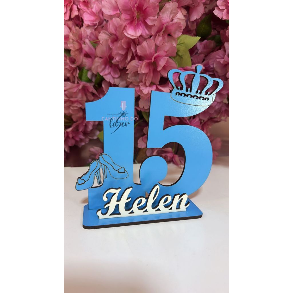 Lembrancinhas 15 anos princesa, cinderela, sapatilha, coroa tamanho 12x12 personalizado com nome e idade MDF