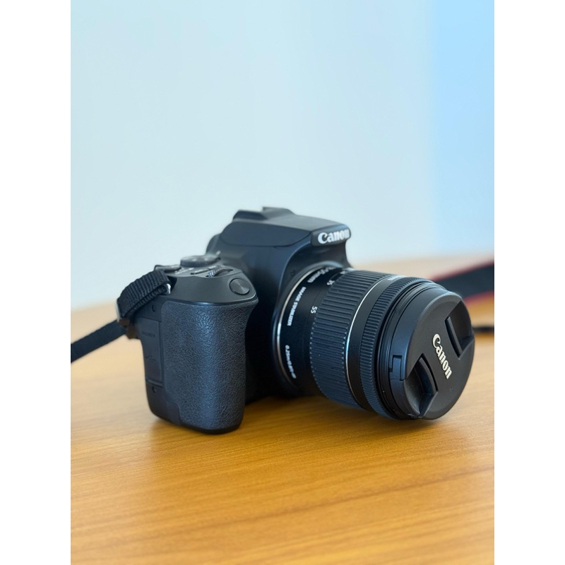 Camera fotografica Canon EOS Rebel SL3 semi nova estado de nova