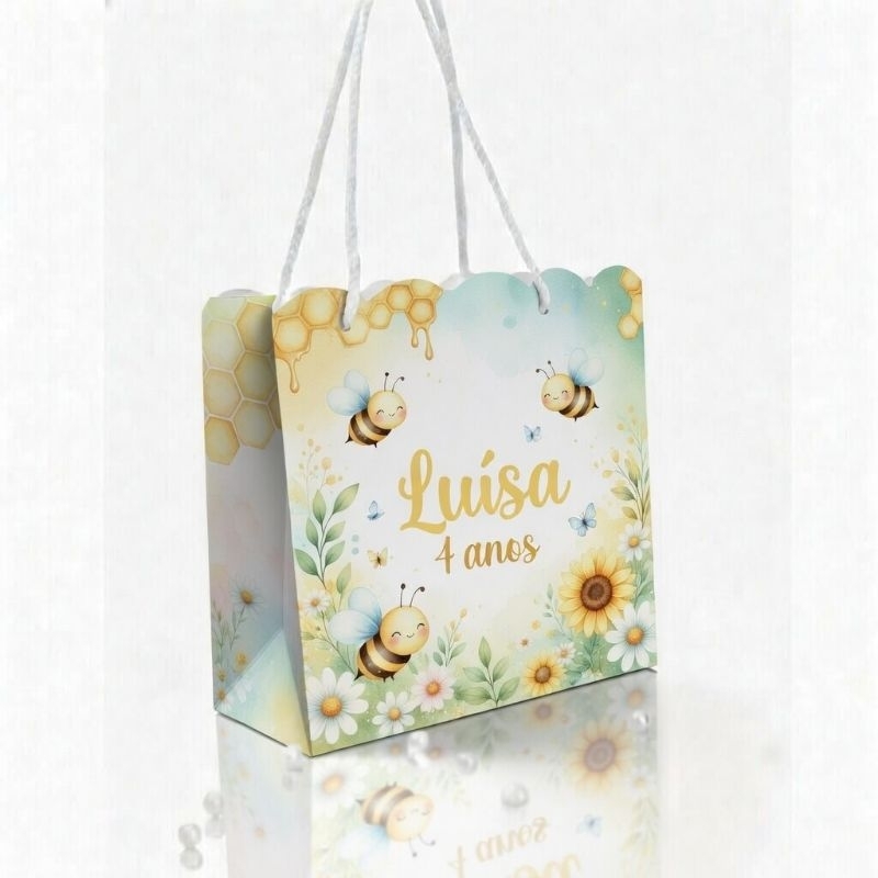 Kit Sacolinha Surpresa Personalizada Abelhinha Pegue e Monte com Nome e Idade | Lembrancinha Festa Infantil Abelhinha
