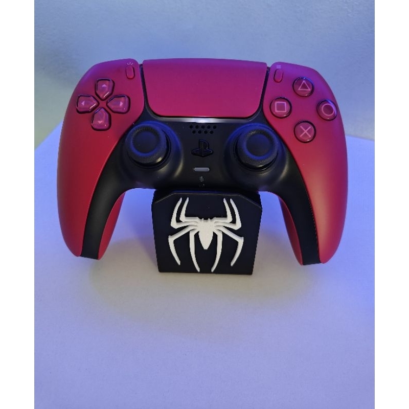 Suporte Stand Para Controle PS5 / Xbox / PS4 Logo Spider-Man